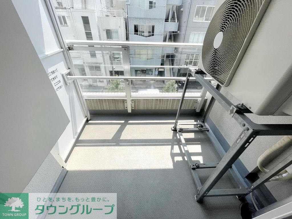 バルコニー　バルコニー