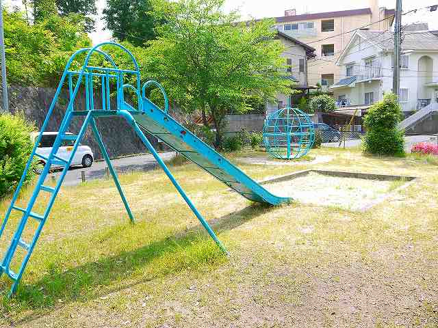 公園　秋篠三和町第2号街区公園（公園）まで901m