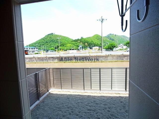 眺望　※同型参考写真