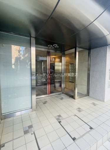 エントランス　★《見学予約受付中》当店では契約金がクレジット決済可能です★
