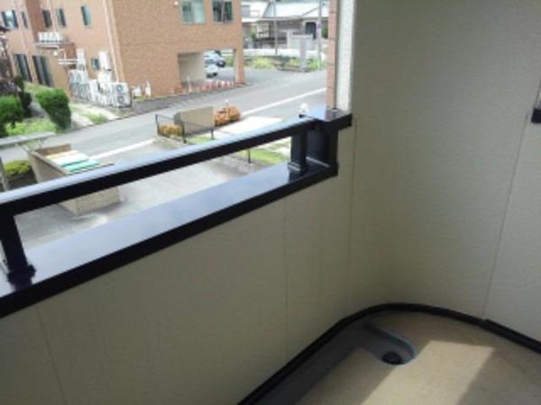 バルコニー　広々ベランダ！