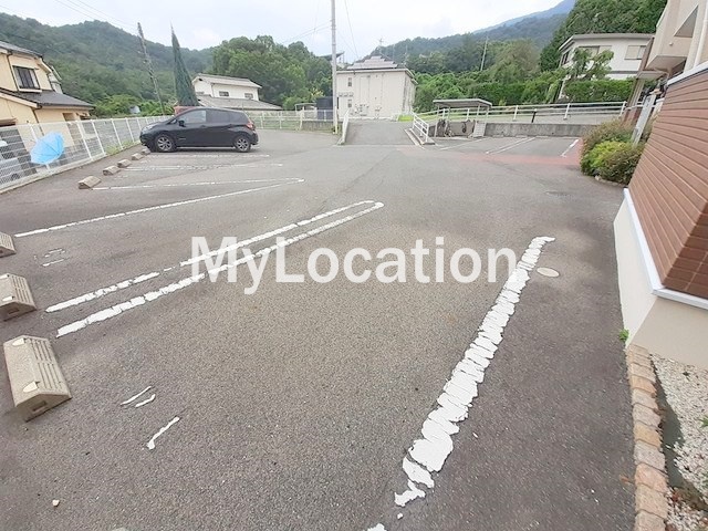 駐車場　☆敷地内に駐車場があります☆