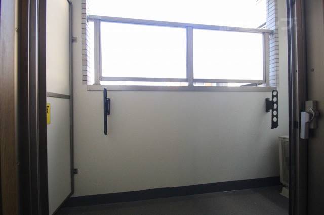 バルコニー　写真は別の部屋のものです。