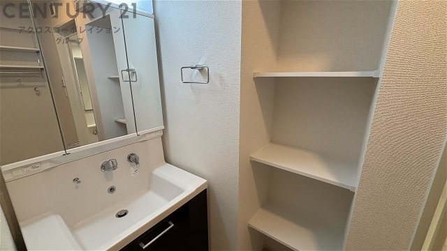 洗面設備　洗髪洗面化粧台付き♪