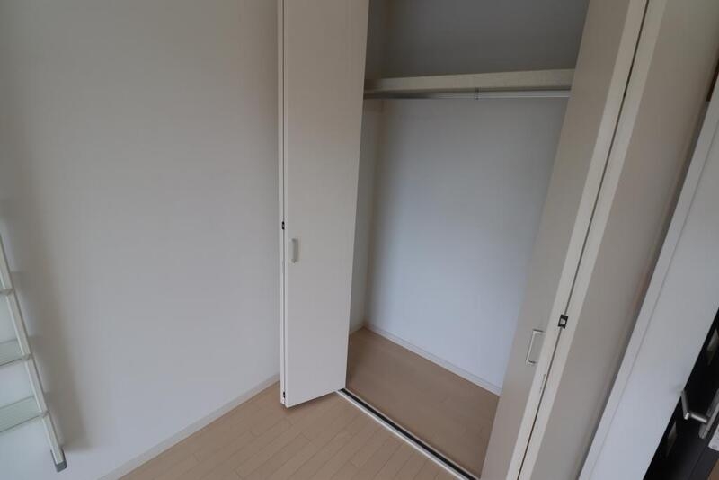 収納　奥行きもしっかりあるクローゼット