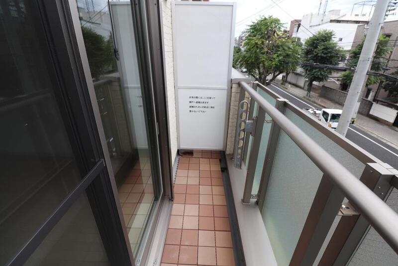 バルコニー　天気のいい日は気持ちが良いですよ