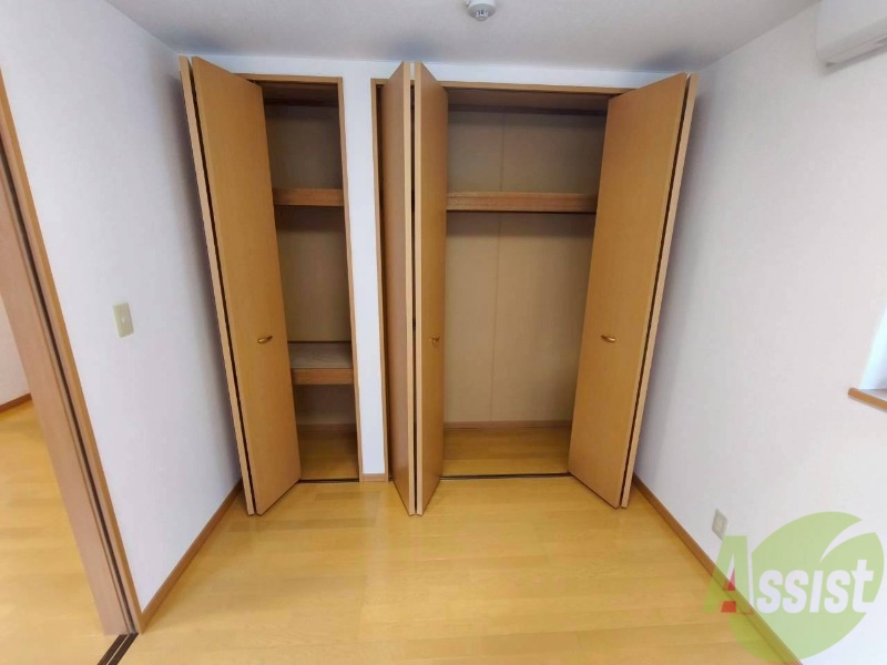 収納　クローゼットがありました。お洋服や荷物はここへ
