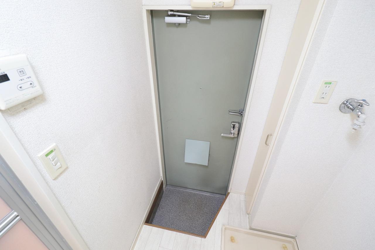 玄関　玄関