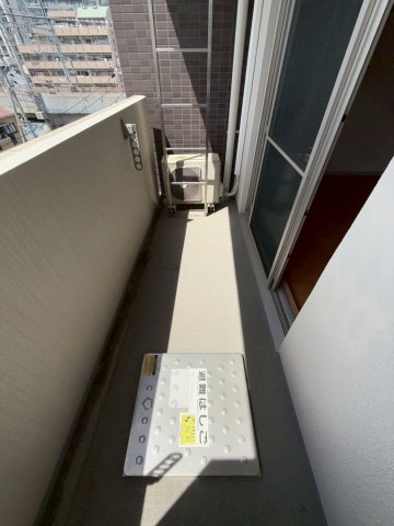 バルコニー　同物件別部屋写真