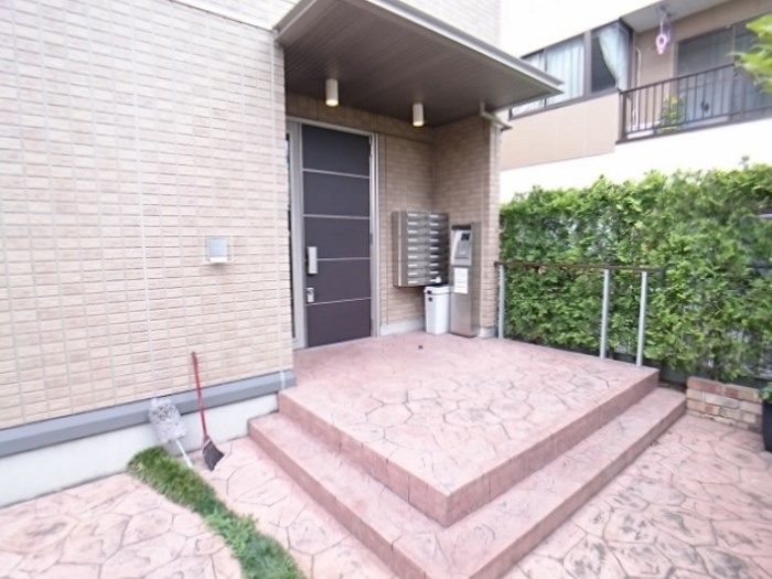 エントランス　建物入口