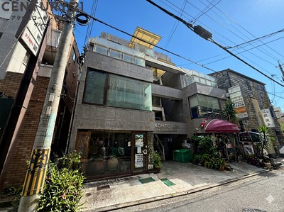 建物外観　居住者専用のごみ置き場があります。