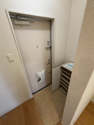 玄関　シューズボックス付きの玄関です★