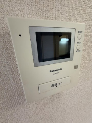 セキュリティ　TVモニター付きで安心です☆