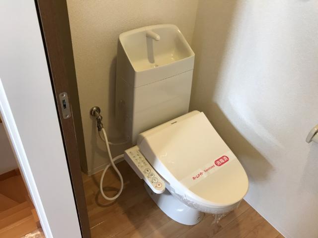 トイレ　シャワー付トイレ