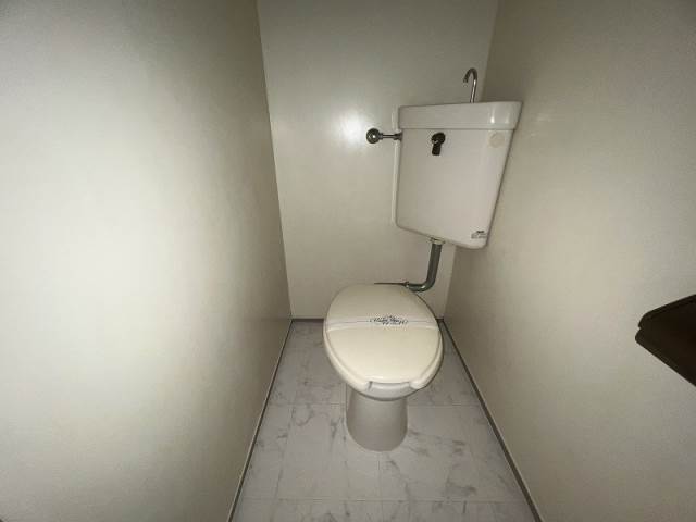 トイレ　※他号室イメージ
