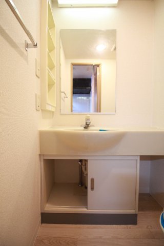 洗面設備　弊社は都内全域の物件をご紹介可能です！