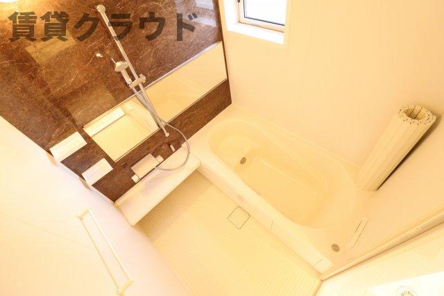 バス・シャワールーム　日々の暮らしに欠かせないお風呂です