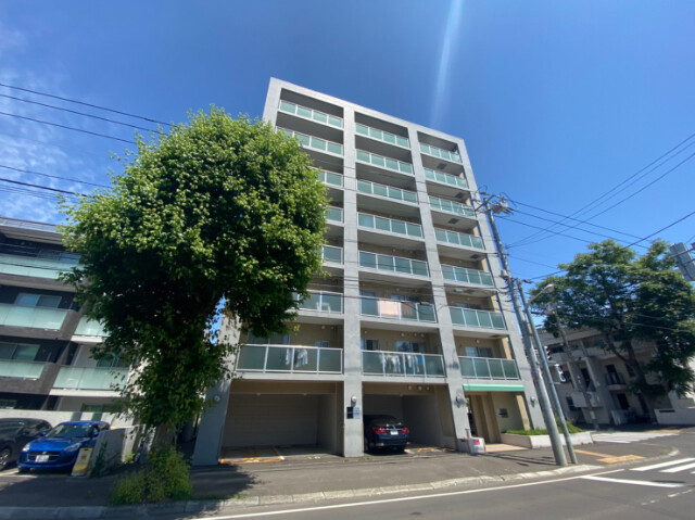 建物外観　札幌市中央区北三条西「フィール円山」