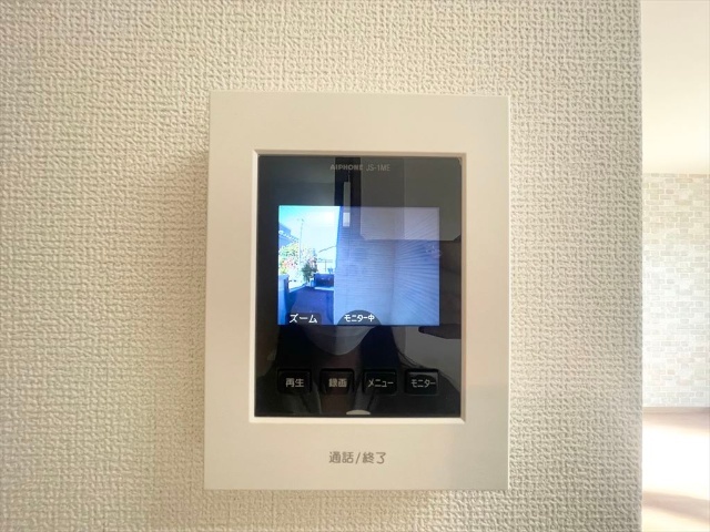 セキュリティ　同一建物内１０２号室内装写真転載