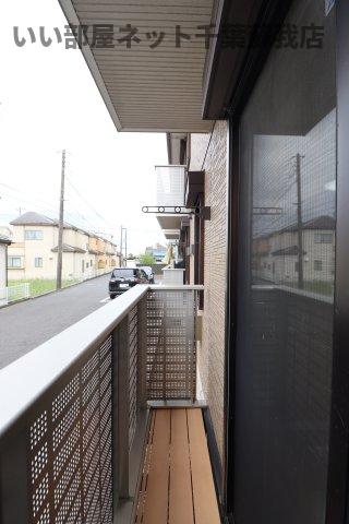 バルコニー　洗濯物もよく乾きそうな、陽当たり良好なバルコニーです！