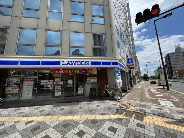コンビニ　ローソン 東淀川東中島二丁目店（コンビニ）まで454m