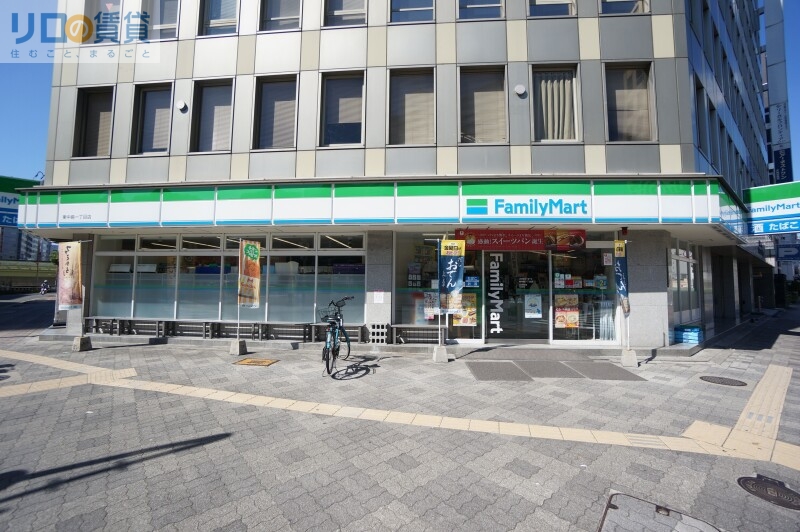 コンビニ　ファミリーマート東中島一丁目店（コンビニ）まで329m