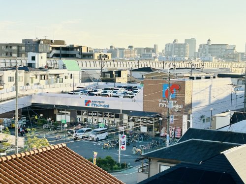スーパー　万代 西宮熊野店（スーパー）まで550m