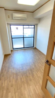 居室・リビング　キレイなお部屋です