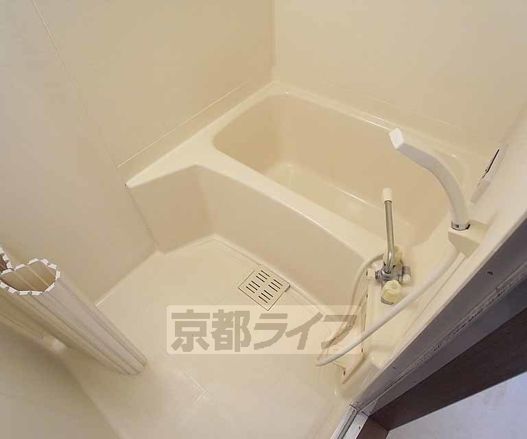バス・シャワールーム　セパレートになっております。