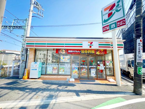 コンビニ　セブンイレブン 横浜杉田3丁目店（コンビニ）まで222m