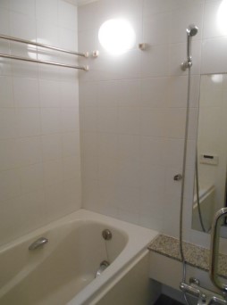 バス・シャワールーム　バス※別部屋参考写真