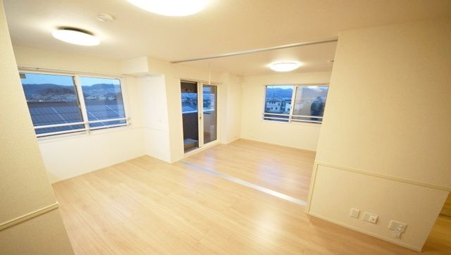 居室・リビング　★お部屋探しは株式会社タウンハウジング東京まで★