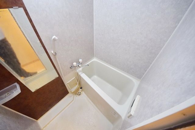 バス・シャワールーム　別部屋参考写真
