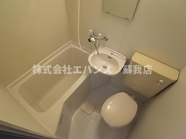 ジュネパレス千葉第32の風呂写真