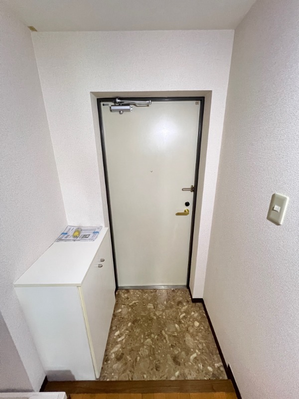 エクセルいづみの玄関写真