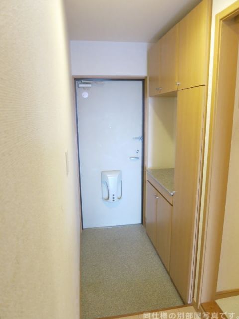 エターナル ステアズの玄関写真