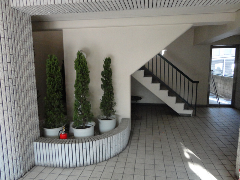 阪急宝塚線 服部天神駅 徒歩4分 3階建 築30年の外観写真