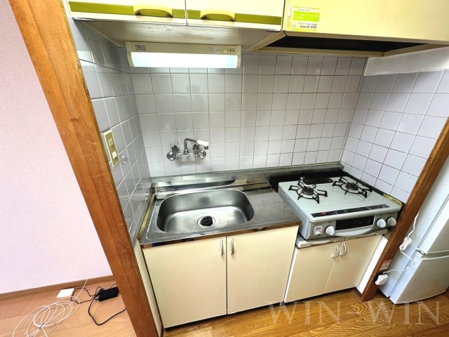 キッチン　イメージ（同建物内別部屋の写真です）