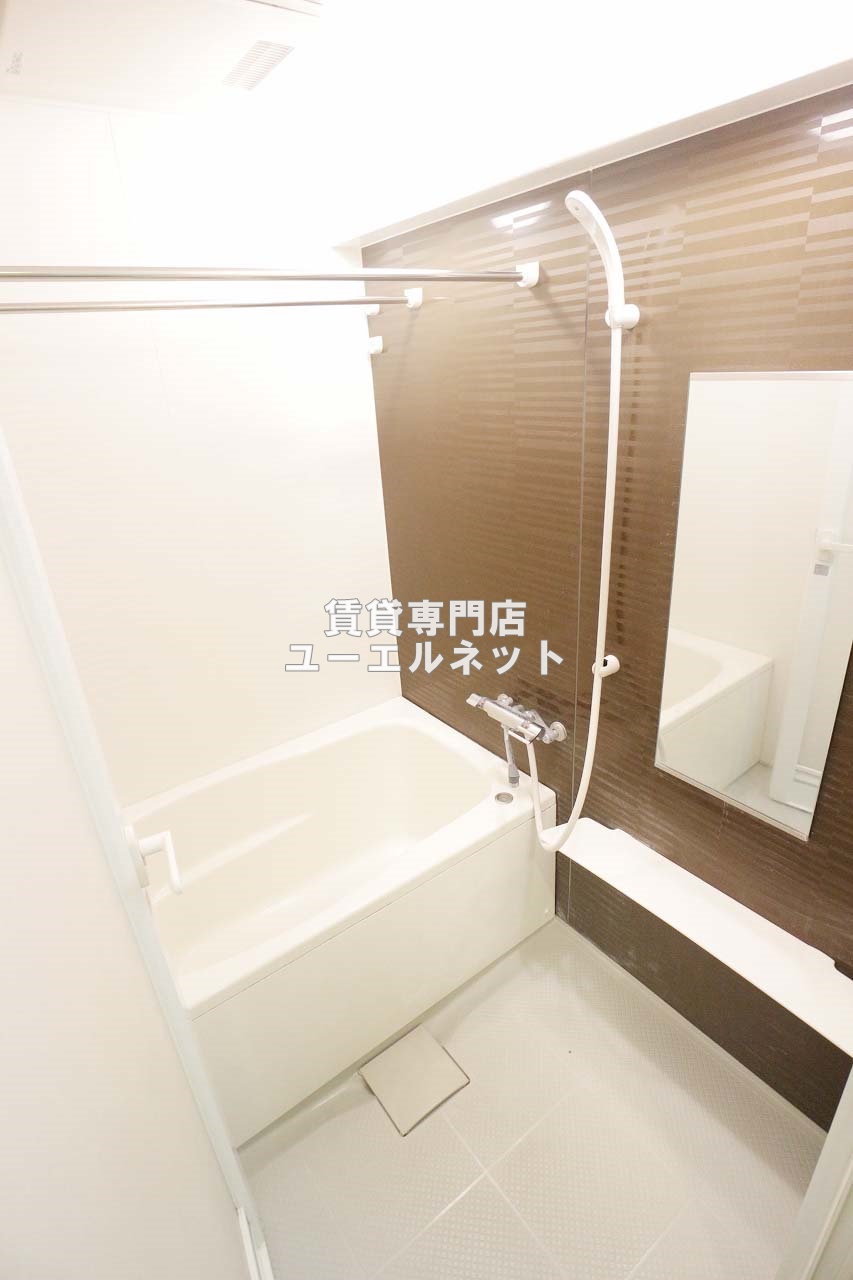 ＪＲおおさか東線 南吹田駅 徒歩9分 9階建 築13年の風呂写真