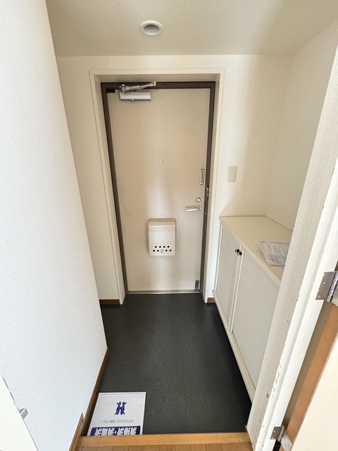 京王相模原線 京王堀之内駅 徒歩3分 4階建 築37年の玄関写真