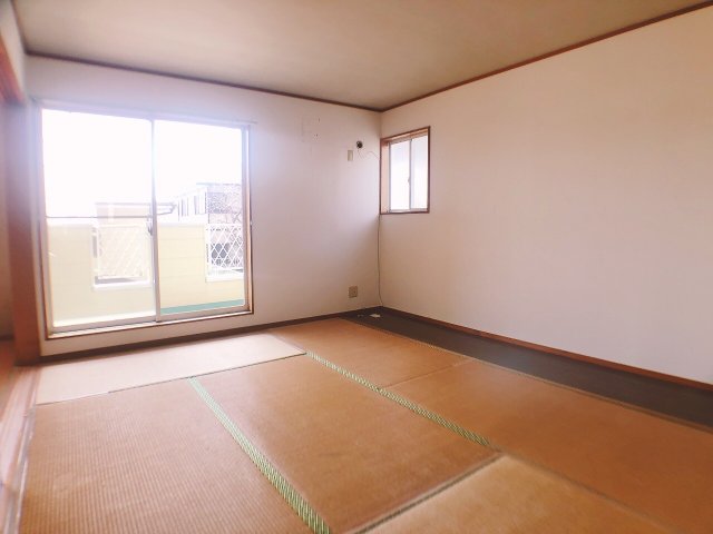 ＪＲ日豊本線 姶良駅 徒歩36分 2階建 築36年の居間写真