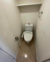 トイレ　コンパクトで使いやすいトイレです