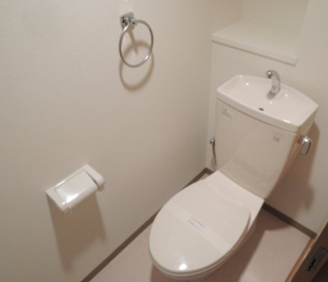 サンクレール荒川ブランガーデンのトイレ写真