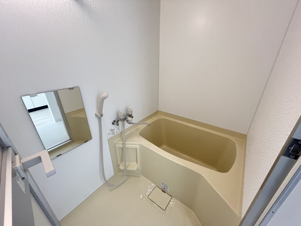 地下鉄南北線 幌平橋駅 徒歩7分 2階建 築18年の風呂写真
