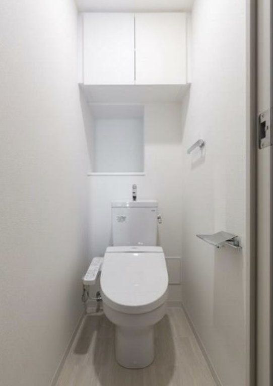 レジディア三軒茶屋3のトイレ写真
