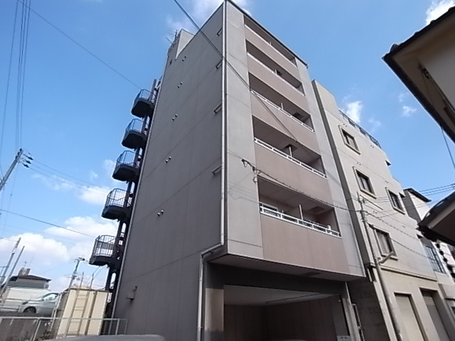 建物外観　外観写真