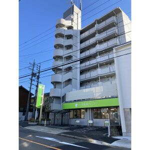 名古屋市瑞穂区惣作町のマンションの建物外観