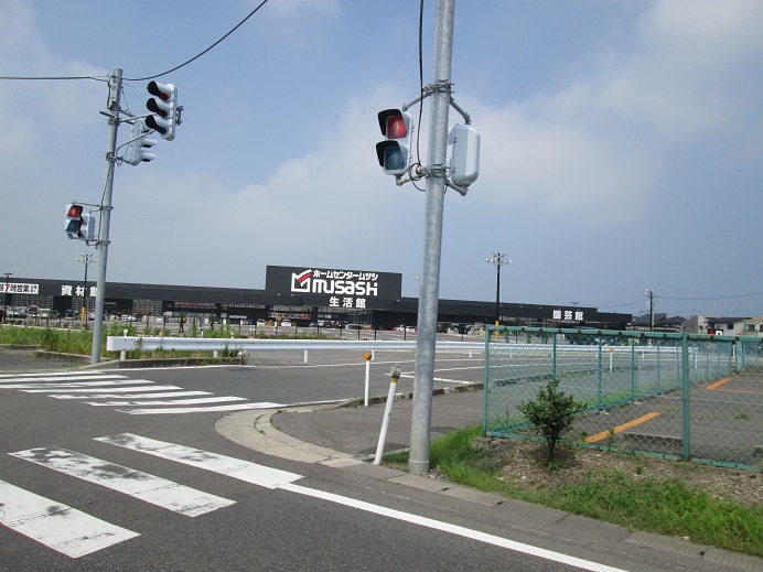 ホームセンター　ホームセンタームサシ新潟西店（ホームセンター）まで1020m