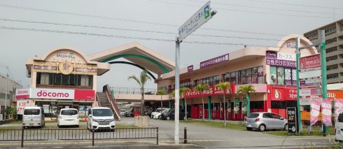 ショッピングセンター　サンプラザいとまん（ショッピングセンター）まで2016m