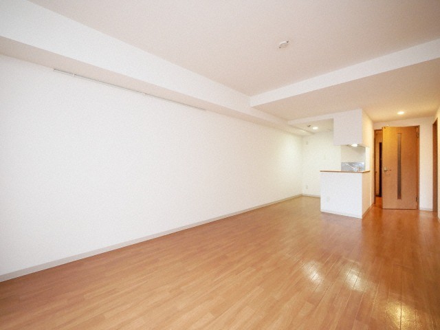 居室・リビング　北18条駅徒歩1分の好立地♪契約金とてもお得な物件です♪